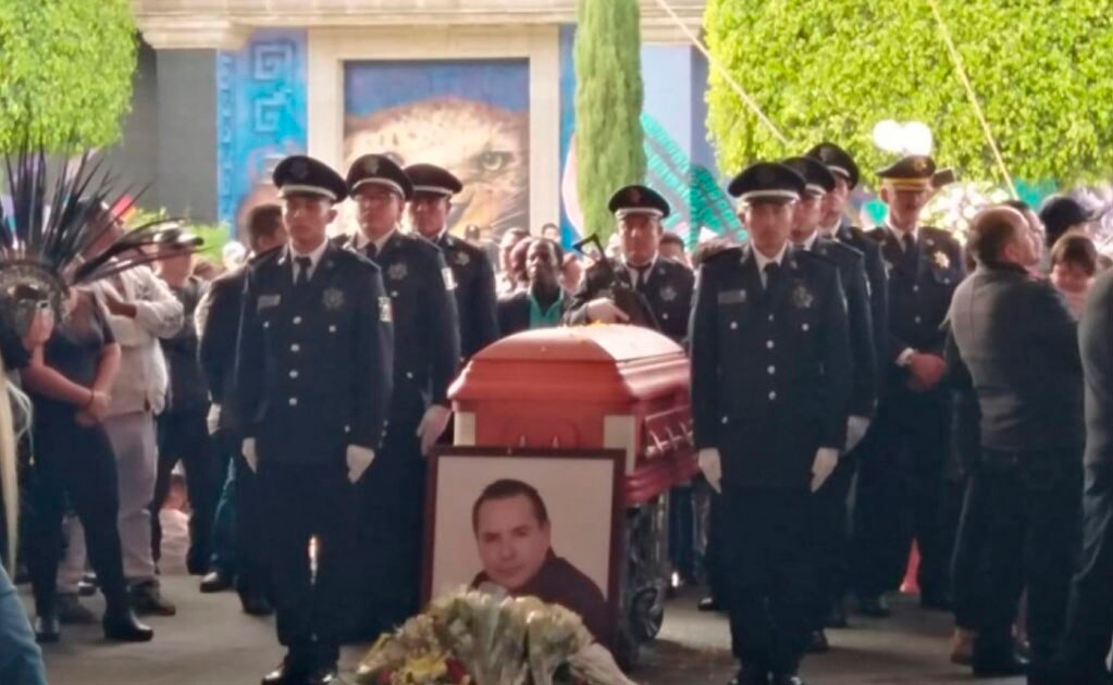 Con emotivo homenaje, despiden a Francisco Tenorio, alcalde baleado