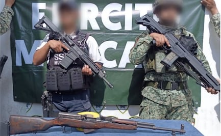 Riña en Infonavit Morales termina con un vehículo incendiado; aseguran un arma de fuego