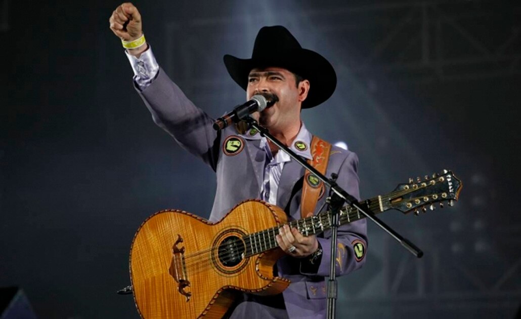 Vocalista de Los Tucanes de Tijuana recibirá máximo honor en los Premios Latinos