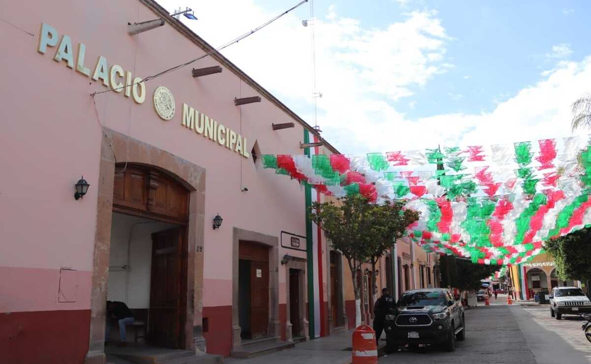 Oscar Verdeja, al frente de Villa de Reyes, hasta que Cabildo elija a presidente sustituto. Foto: Especial