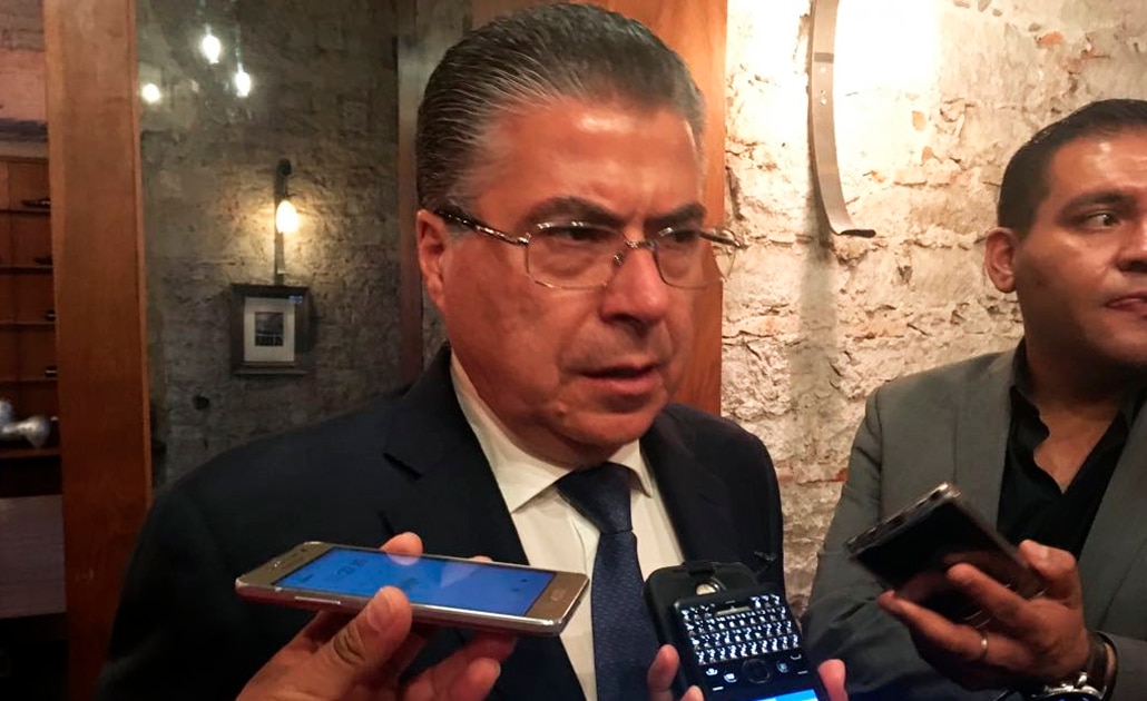 Incremento en tasas de interés afectaría deudas que tiene SLP: Ugalde