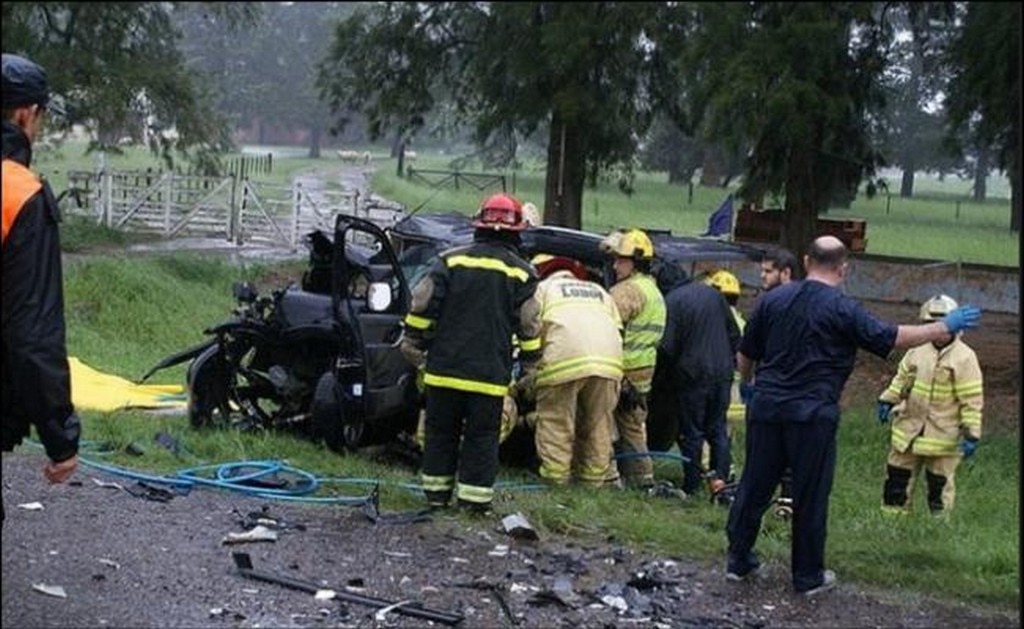 Mueren cuatro aficionados de Boca que iban a la final