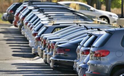 Sacan autos robados de México con papeles falsos