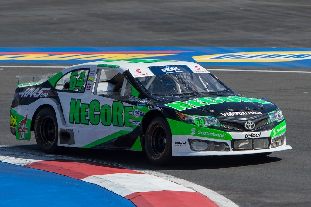 Escudería potosina con buenos dividendos en Nascar México