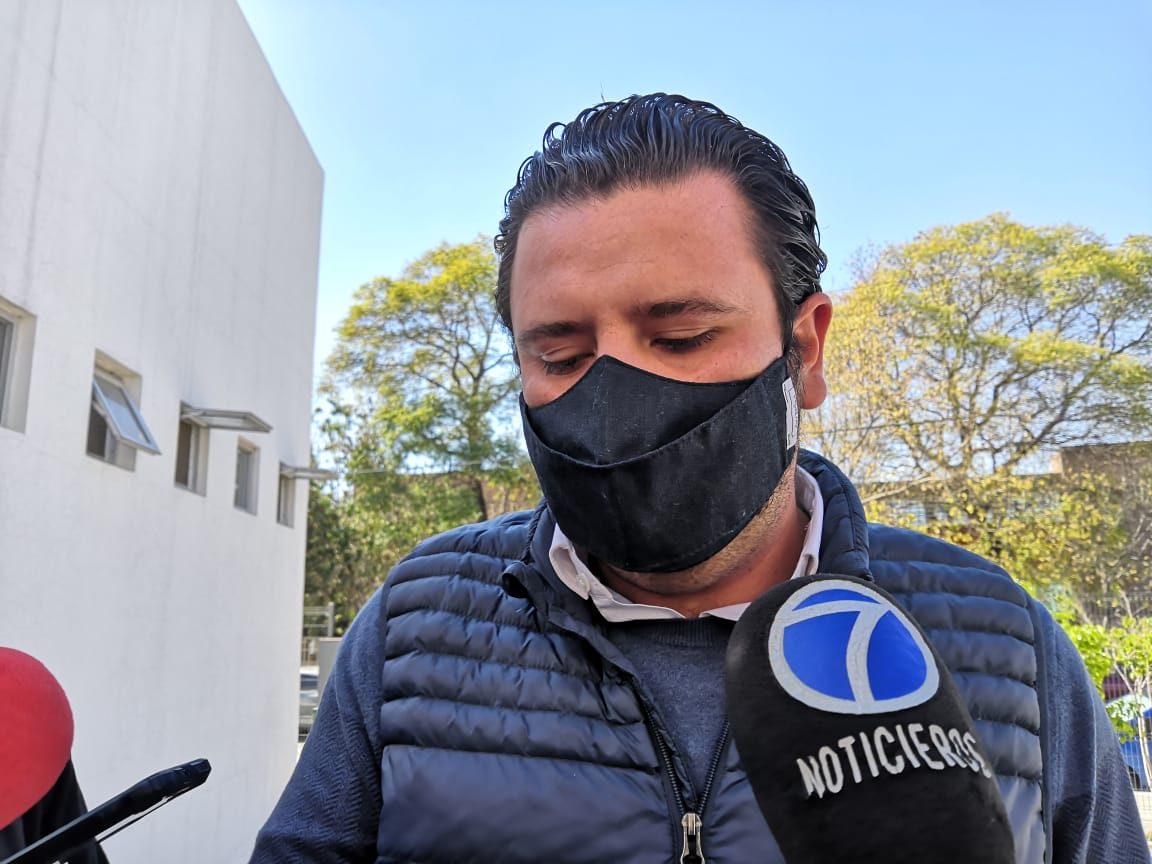 Por incumplimiento de horario, capital de SLP clausura 6 comercios