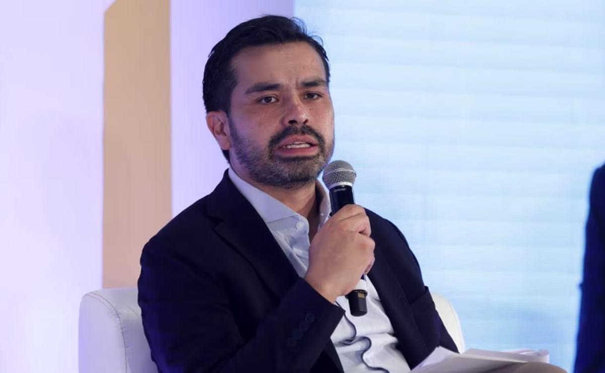 Álvarez Máynez cancela actividades de campaña en muestra de luto por víctimas en Nuevo León