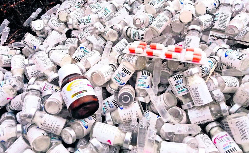 Advierten sobre mercado negro de medicamentos en redes sociales