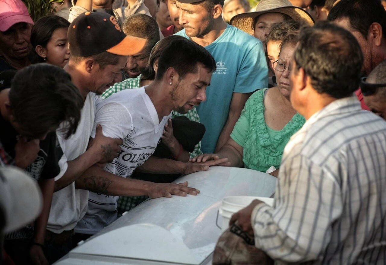 Despiden a San Juana en El Barril, ella fue asesinada en Zacatecas