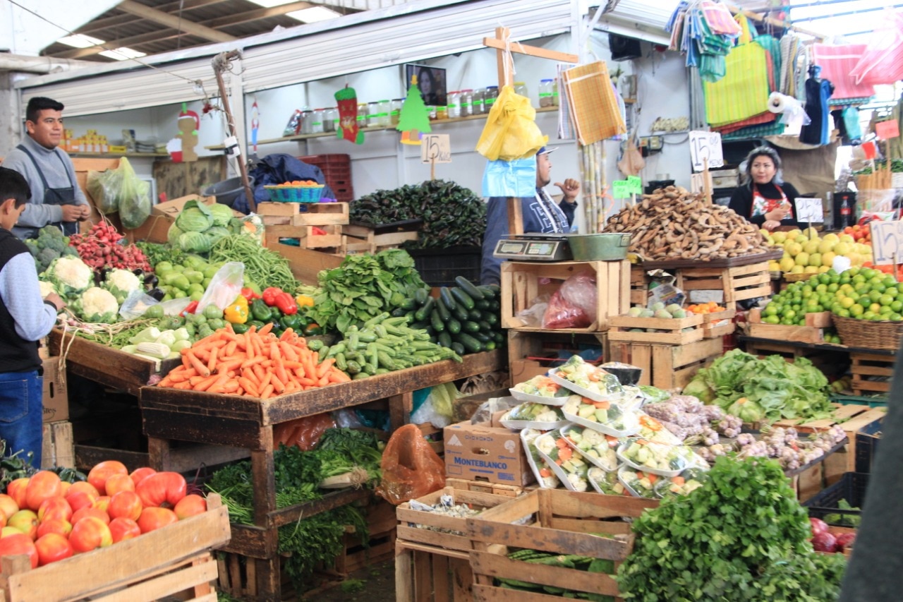 Ayuntamiento de SLP trabaja en programa para rescatar a mercados de la capital