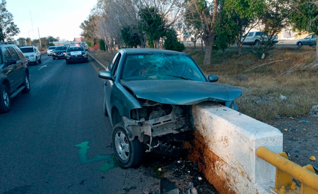 Choque en carretera Matehuala