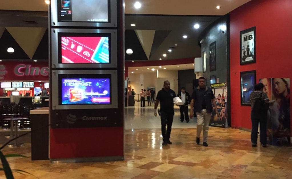 Encuentran feto en un baño de cine en Culiacán