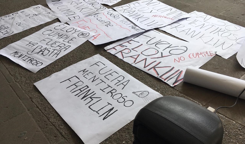 Vecinos de la colonia Las Flores protestan contra regidor