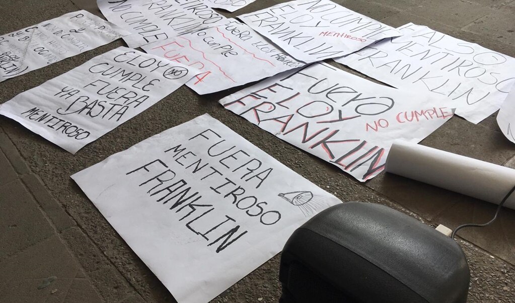 Vecinos de la colonia Las Flores protestan contra regidor