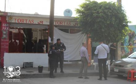 Asesinan a tortero en Av. de los Pinos