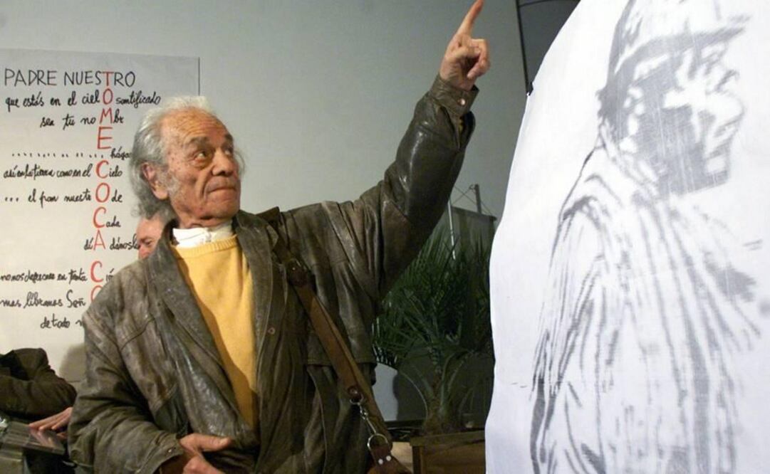 El poeta Nicanor Parra en su casa de Las Cruces, Chile, el 5 de septiembre de 2014, día de su cumpleaños número 100 (AFP)