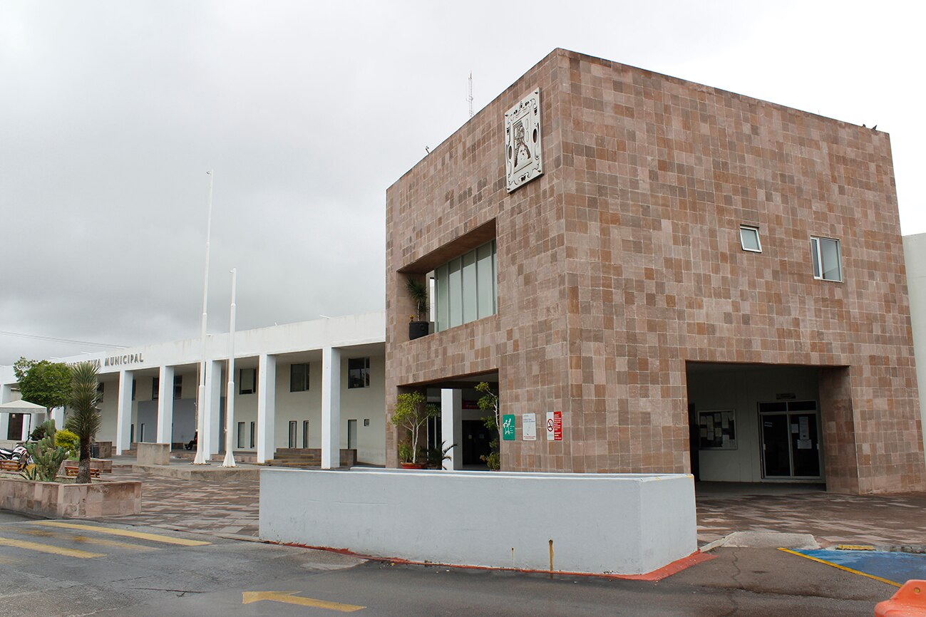 Retiran dictamen de procedencia de solicitud de Juicio Político en contra de sindica municipal de la capital 