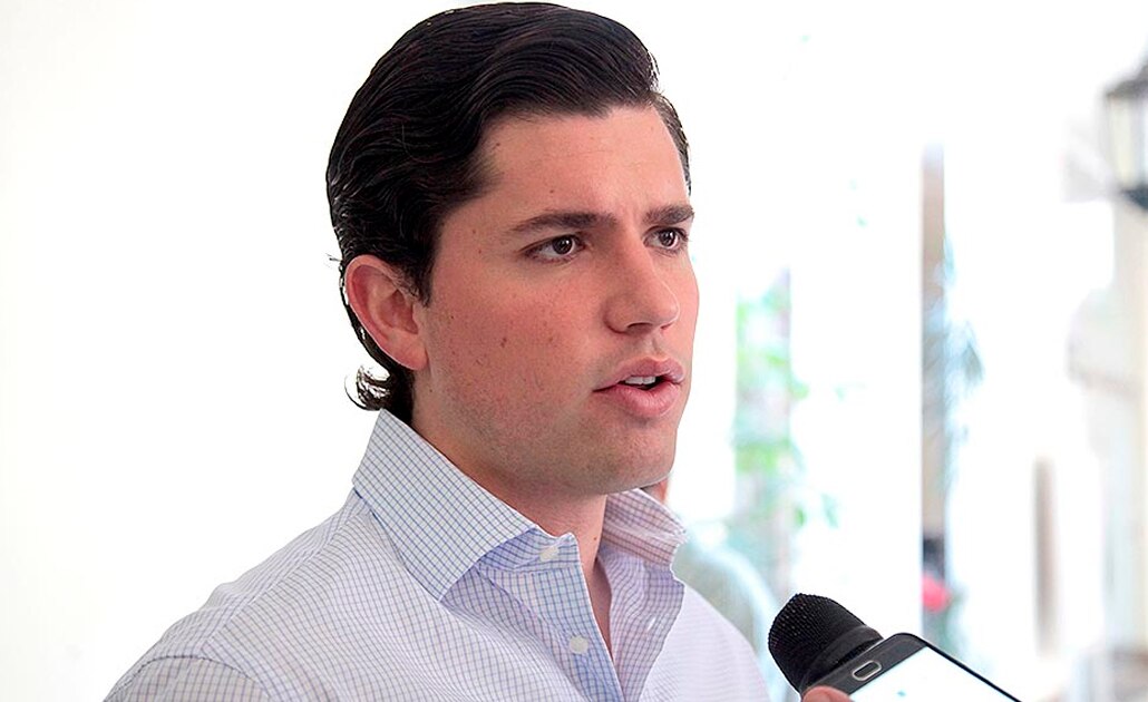 Renuncia Sergio Serrano a la SCT