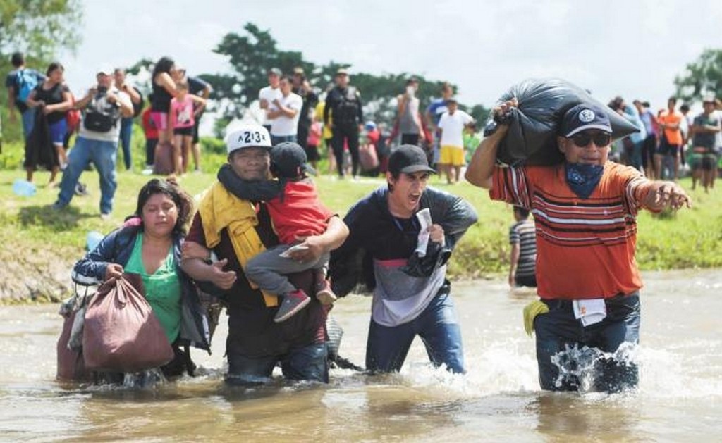  Miles de niños salvadoreños, deportados de EU y México