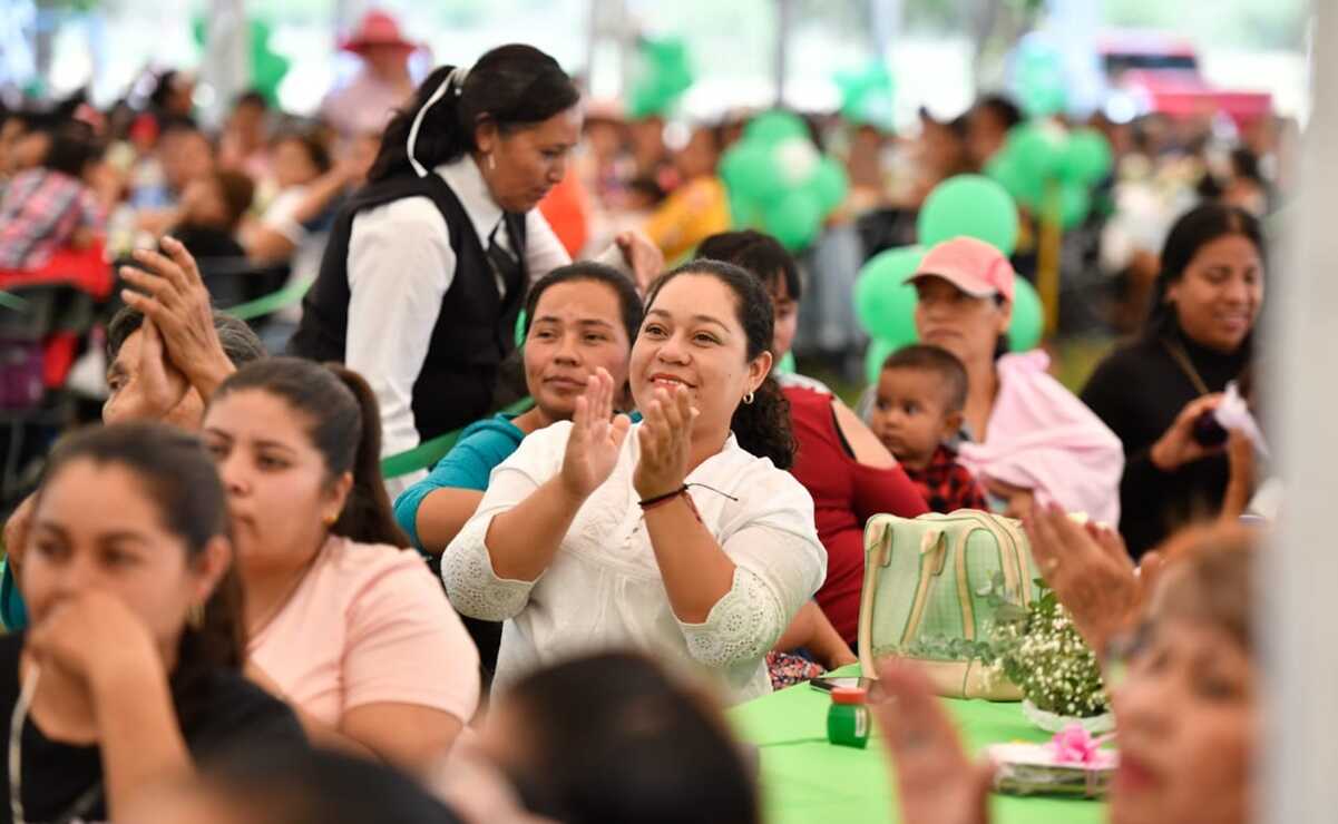 Madres potosinas contribuyen al progreso y desarrollo del estado: Ricardo Gallardo 