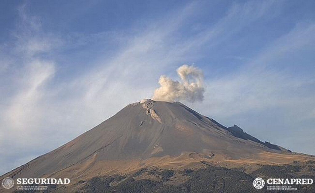  Volcán Popocatépetl emite 67 exhalaciones en 24 horas
