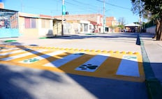 Entrega Paty Aradillas rehabilitación de calles León y Celaya en Villa de Pozos, SLP