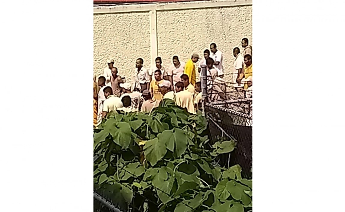 Tras riña que dejó siete muertos, cesan a mandos medios del Cereso Morelos