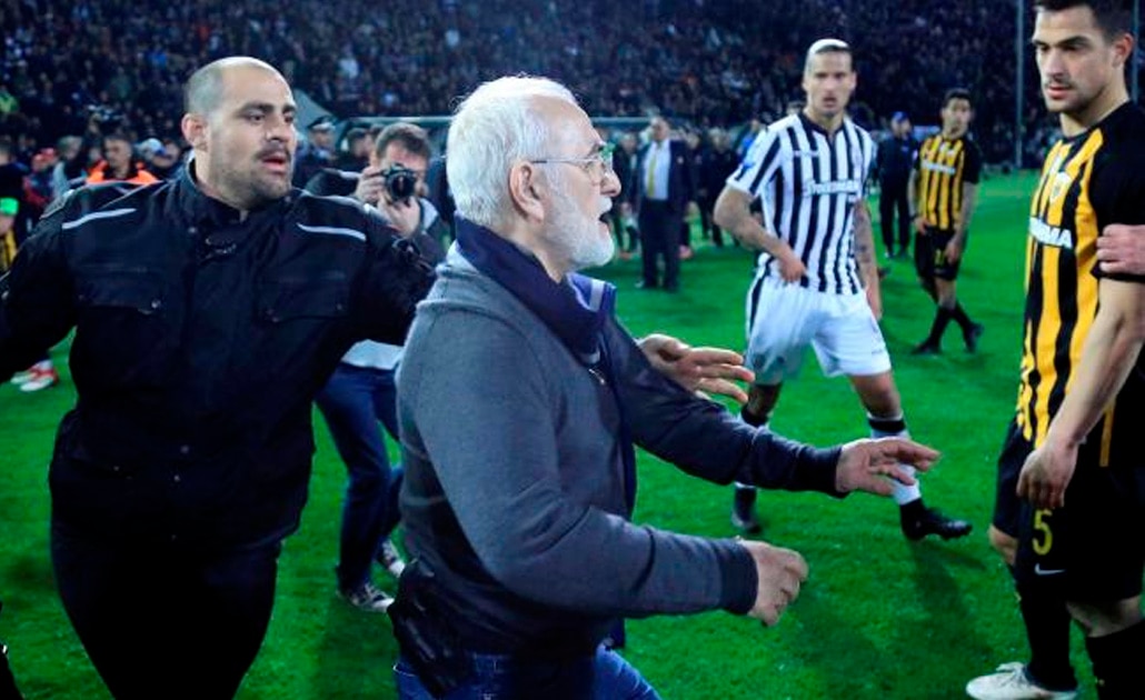 Suspenden el futbol en Grecia