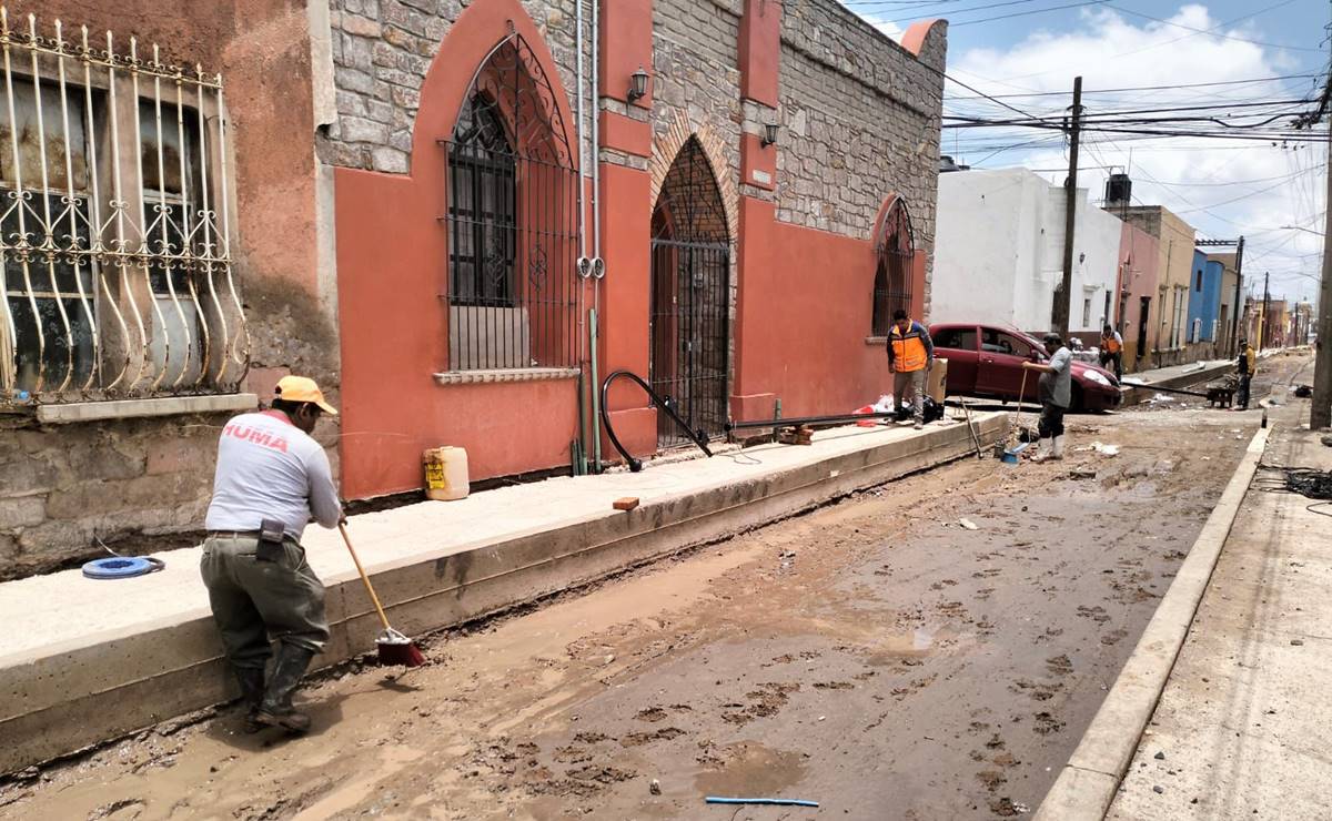 Pese a lluvias, rehabilitación del barrio de San Miguelito avanza sin retrasos; preparan terreno para acomodo de adoquín