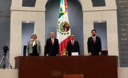 Entrega JMCL su Cuarto Informe al Congreso del Estado