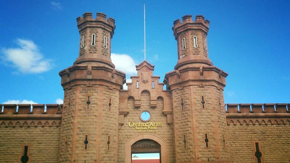 Fachada del Centro de las Artes. Foto: Tripadvisor