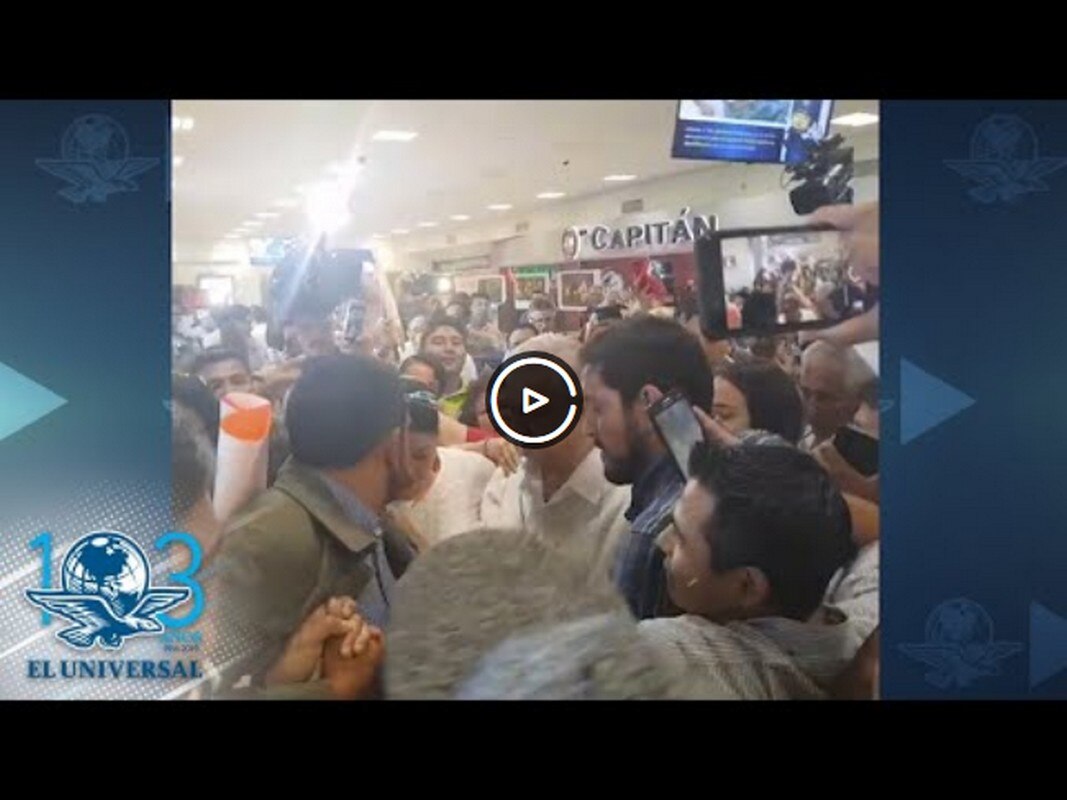  Reciben a AMLO con protestas en Tabasco