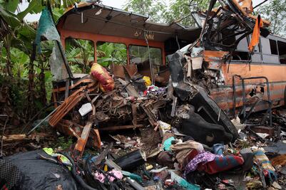 Choque de dos autobuses en Ghana deja al menos 65 muertos