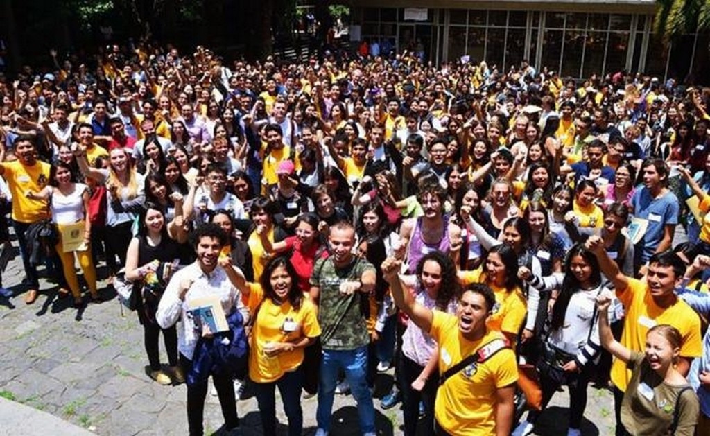 ALUMNOS EXTRANJEROS EN LA UNAM