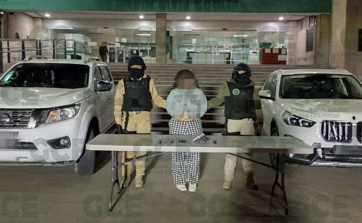 Mujer se roba camioneta en SLP y la detienen gracias a sistema de geolocalización del vehículo. Foto: Especial