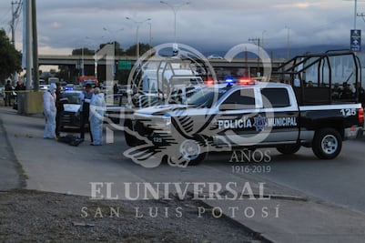 Localizan a hombre sin vida en Periférico 