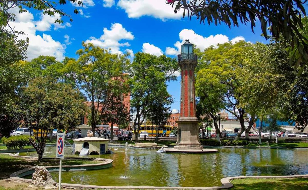 Tres puentes colgantes buscan transformar la Alameda en San Luis Potosí