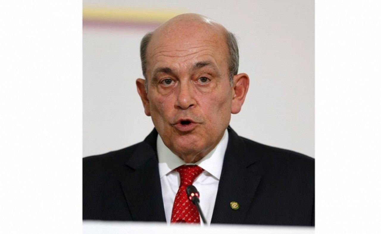 Gobierno de Perú planea cancelar visa de diplomáticos venezolanos en Lima