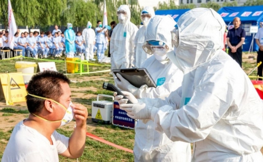 Lo menos probable es que el planeta se destruya por ataques alienígenas o por un meteorito. Foto: Getty Images