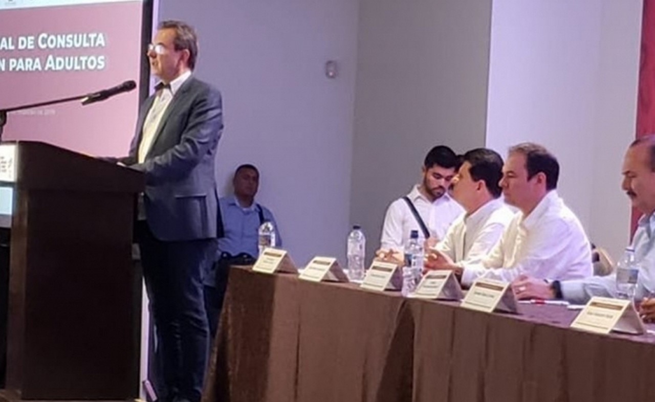 El titular de la SEP, Esteban Moctezuma Barragán. Foto: Especial