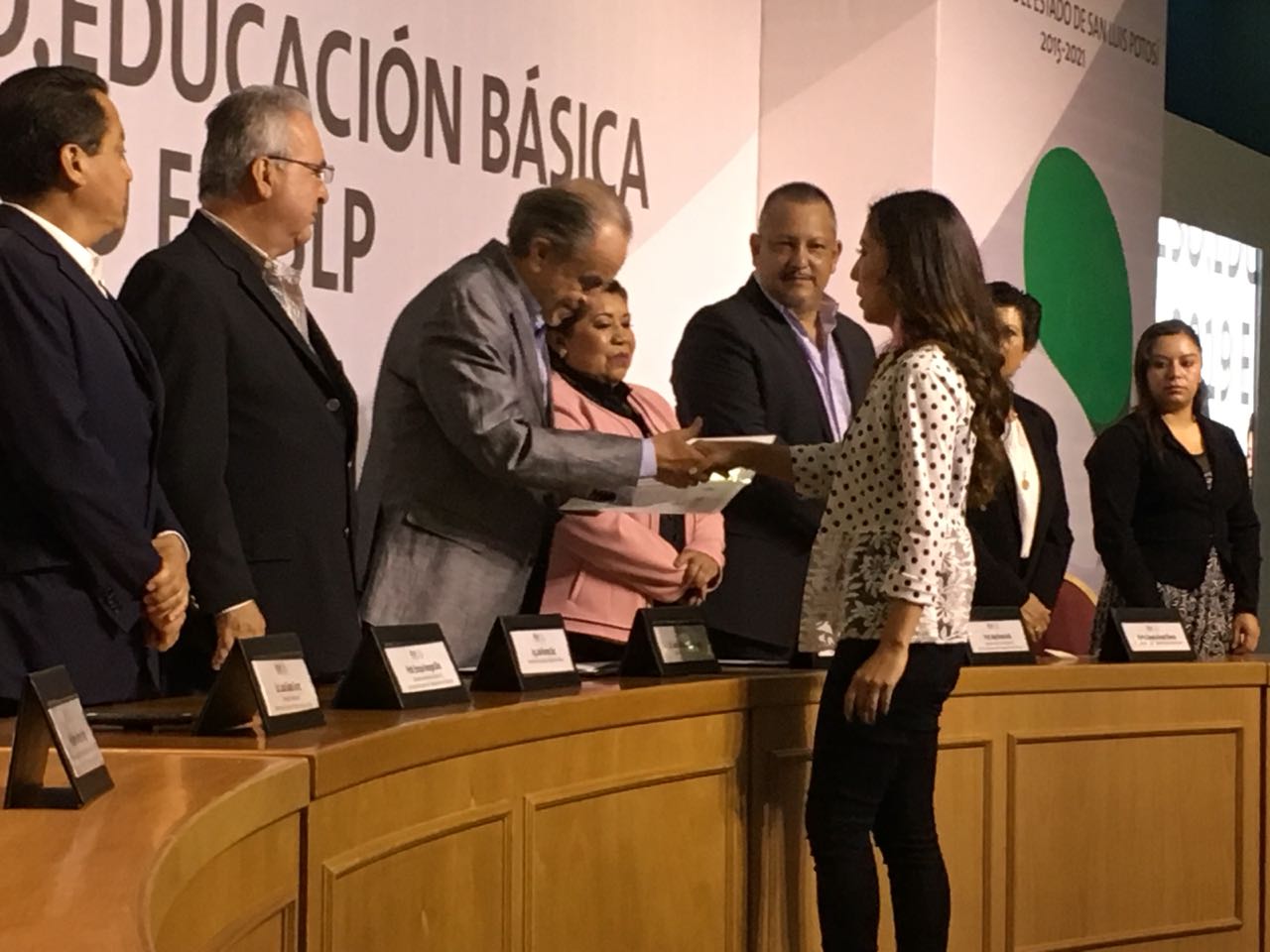 Entregan plazas a nuevos docentes para el ciclo escolar 2018-2019