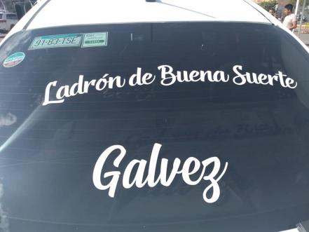 Taxista participa en asalto a OXXO