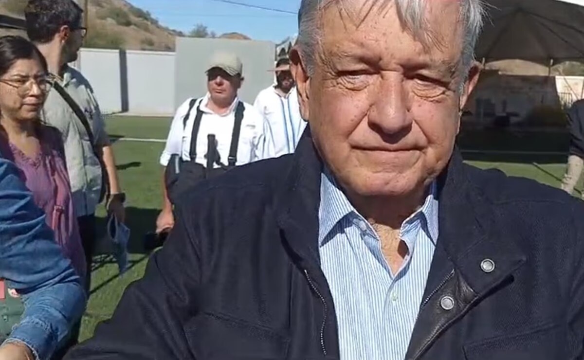 AMLO, "muy contento" con elección de candidatos de Morena; ganadores y perdedores se "portaron al 100", dice