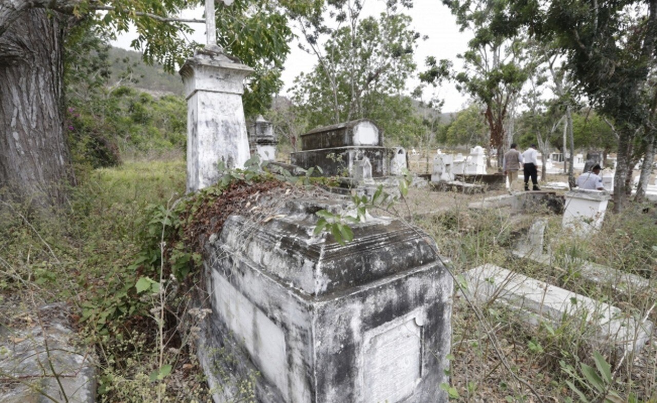 Panteón de Las Islas Marías. Foto: Luis Cortés