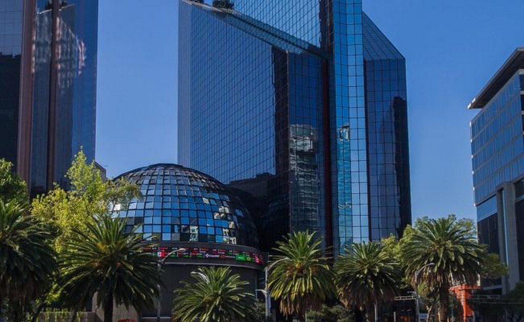 Bolsa Mexicana de Valores (BMV) abrió con una baja de 0.99 por ciento (Foto: Pixabay)