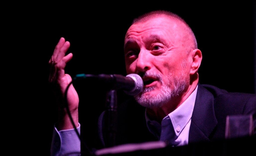 Pérez-Reverte dice sí al lenguaje inclusivo, no al "todes"