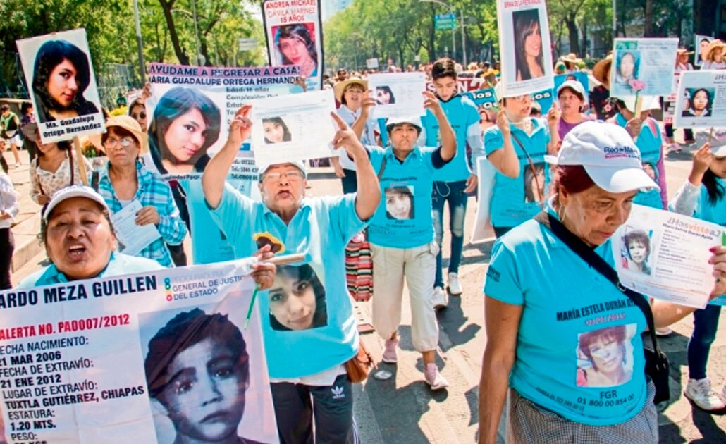 Los participantes recordaron que, según cifras oficiales, hay más de 26 mil desaparecidos en México. Foto: CUARTOSCURO
