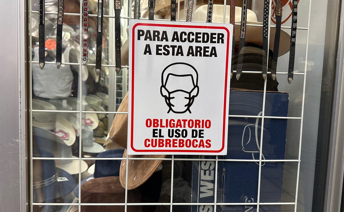 Pese a nuevas medidas, comercios de SLP aún permiten ingreso sin cubrebocas