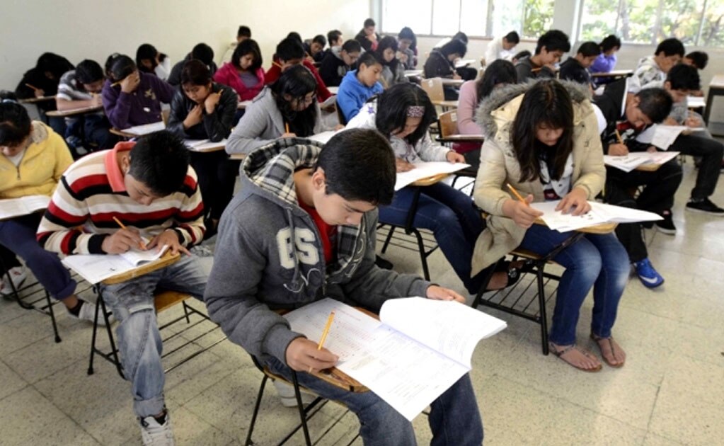 Para fin de sexenio se terminarán las cuotas en universidades: SEP