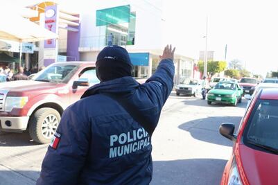 Policía municipal de Soledad sufre atentado afuera de comandancia