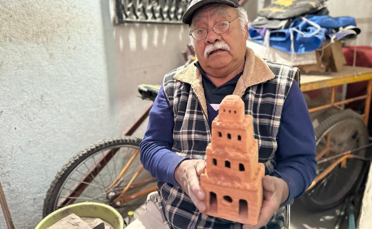 De albañil a artesano, Fausto da vida a castillos y villas con arcilla en San Luis Potosí. Fotos: Cecilia Lara